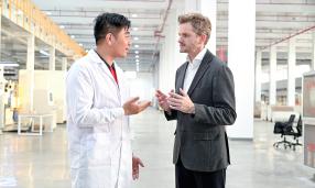 Vi har et stærkt R&D-team, og vi kan udvikle og producere produkter i henhold til....